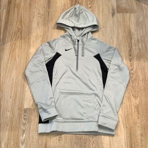 Nike Woman’s Therma-Fit 3/4 zip Training Hoodie